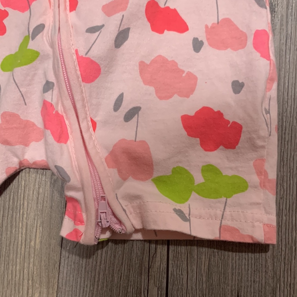 2 NWOT Kids Tales zip up pjs - Picture 3 of 4